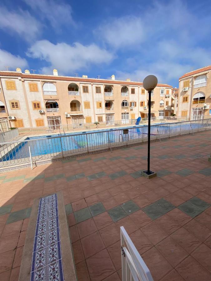 La Rosa Lägenhet Torrevieja Exteriör bild